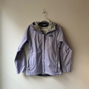 Patagonia Torentshell 3L Rain Jacket in XS/lavender